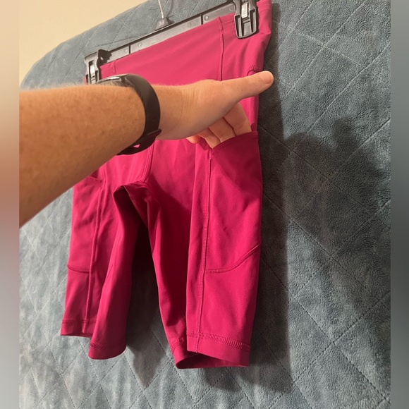 Women's Lululemon Fast and Free High Rise Shorts Size 4 8" Inseam - Picture 5 of 7